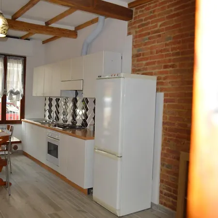 Emili Crete Senesi Apartmán